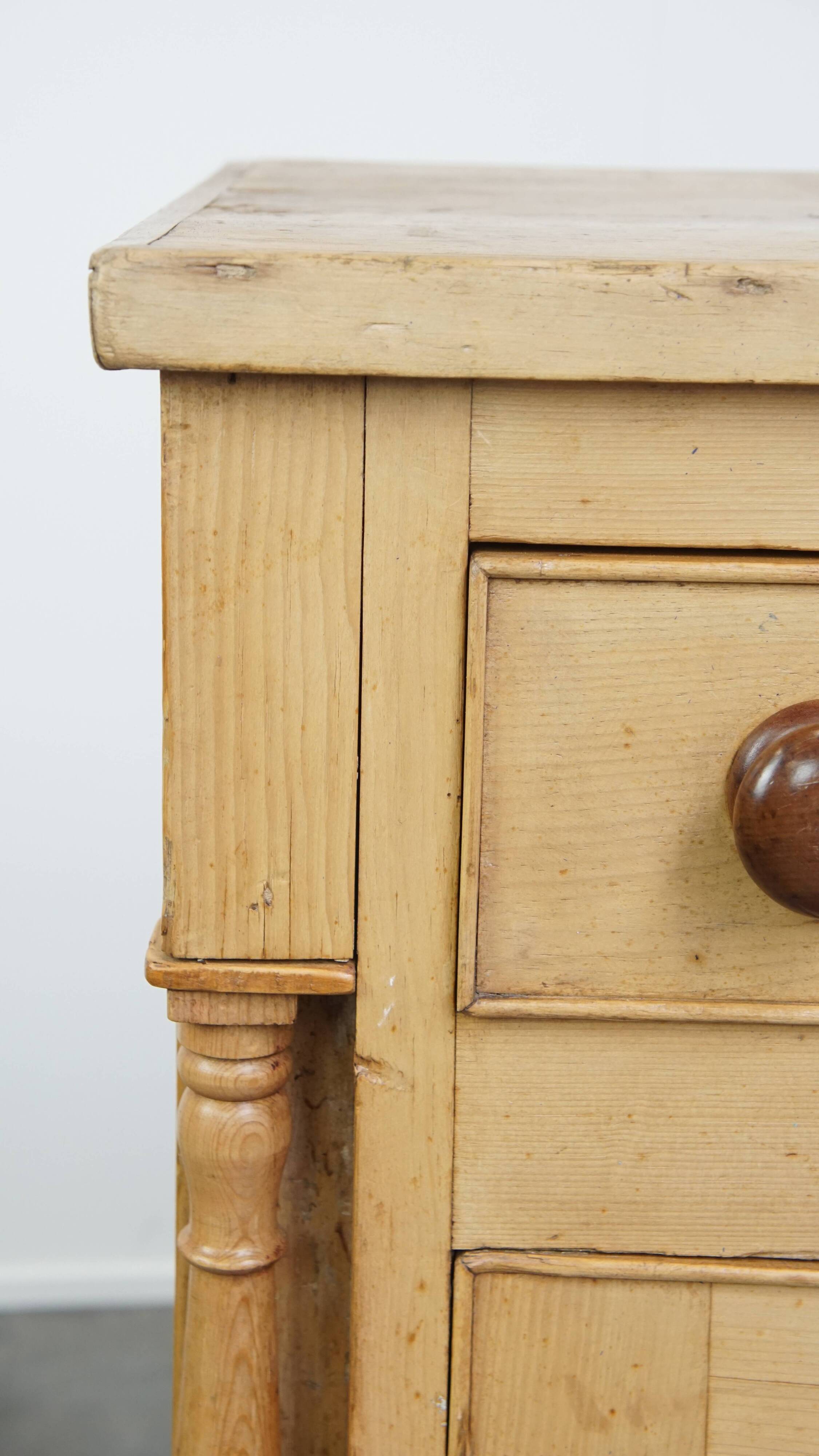 Antique English Sideboard/ Counter from the Early 19th Century in Pine Wood