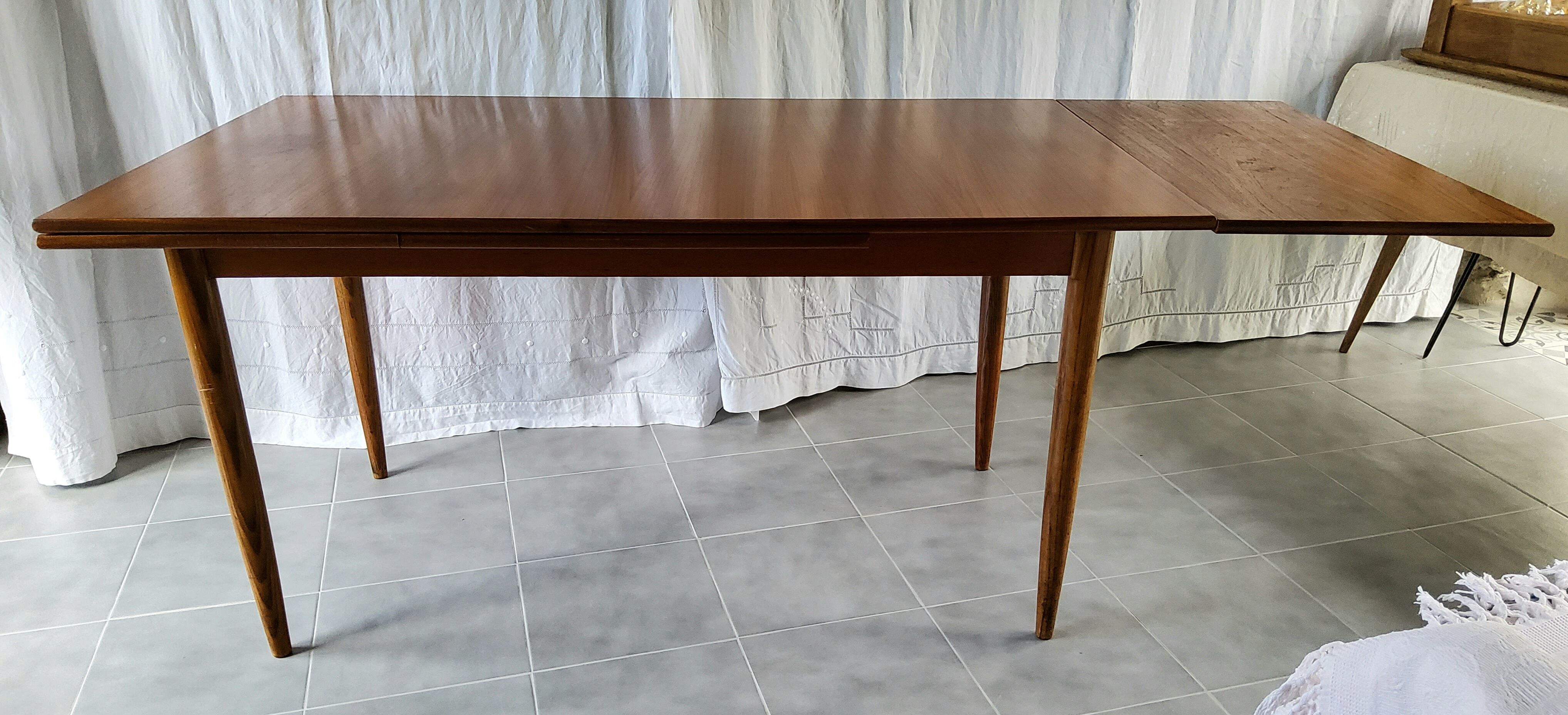 Dining table 60s