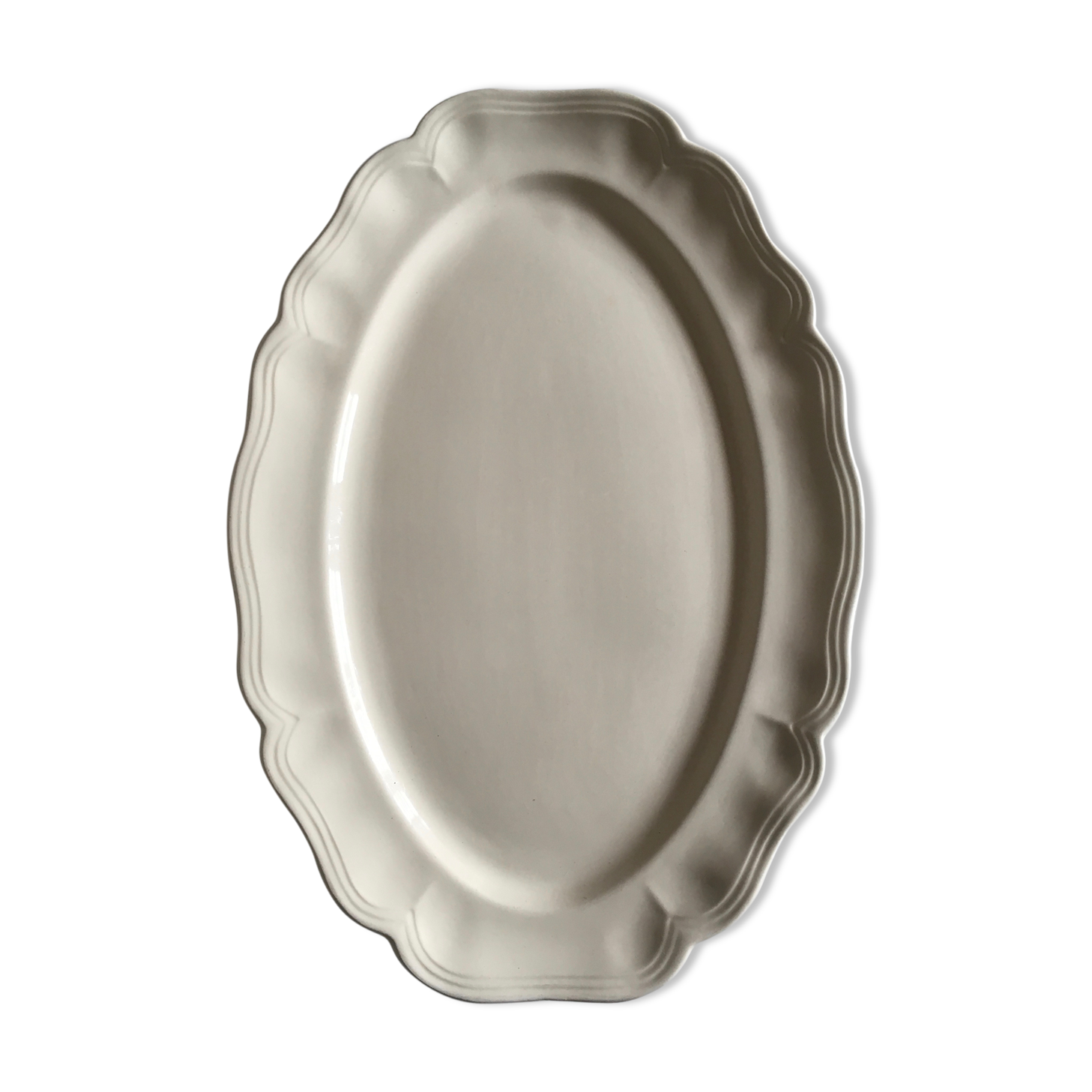 Sarreguemines ivory dish with oval godrons 38cm