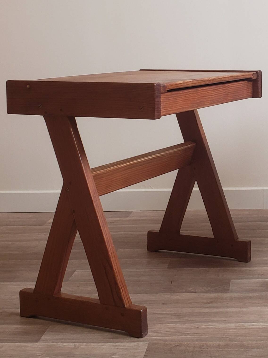 Vintage desk / Lectern