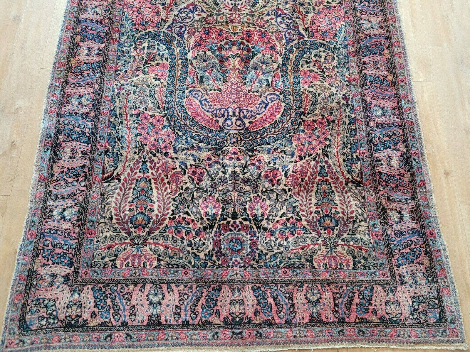 Antique Handmade Middle Eastern Kerman Rug 3.9' x 6.9' (120 cm x 211 cm), 1920s - 1L15