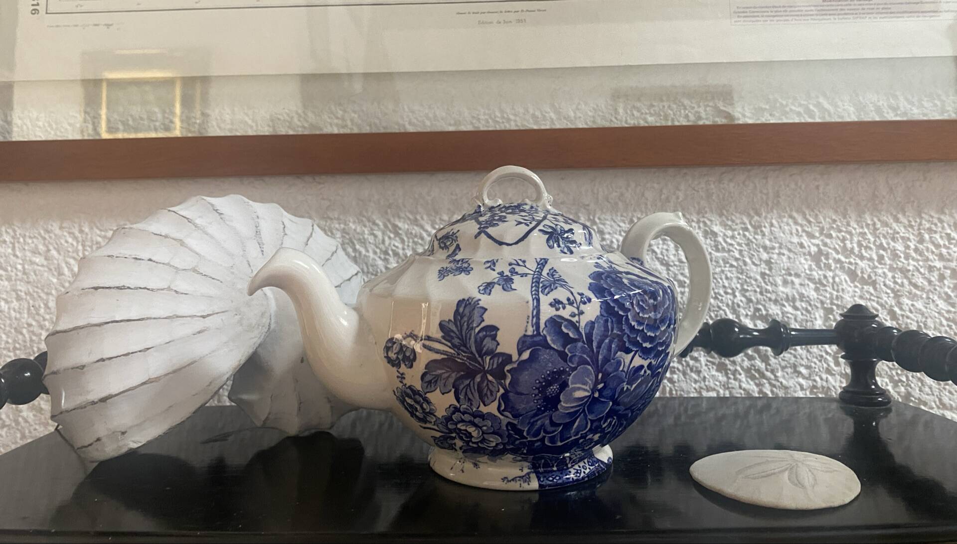 Théière en ironstone Royal Crownford Burleigh