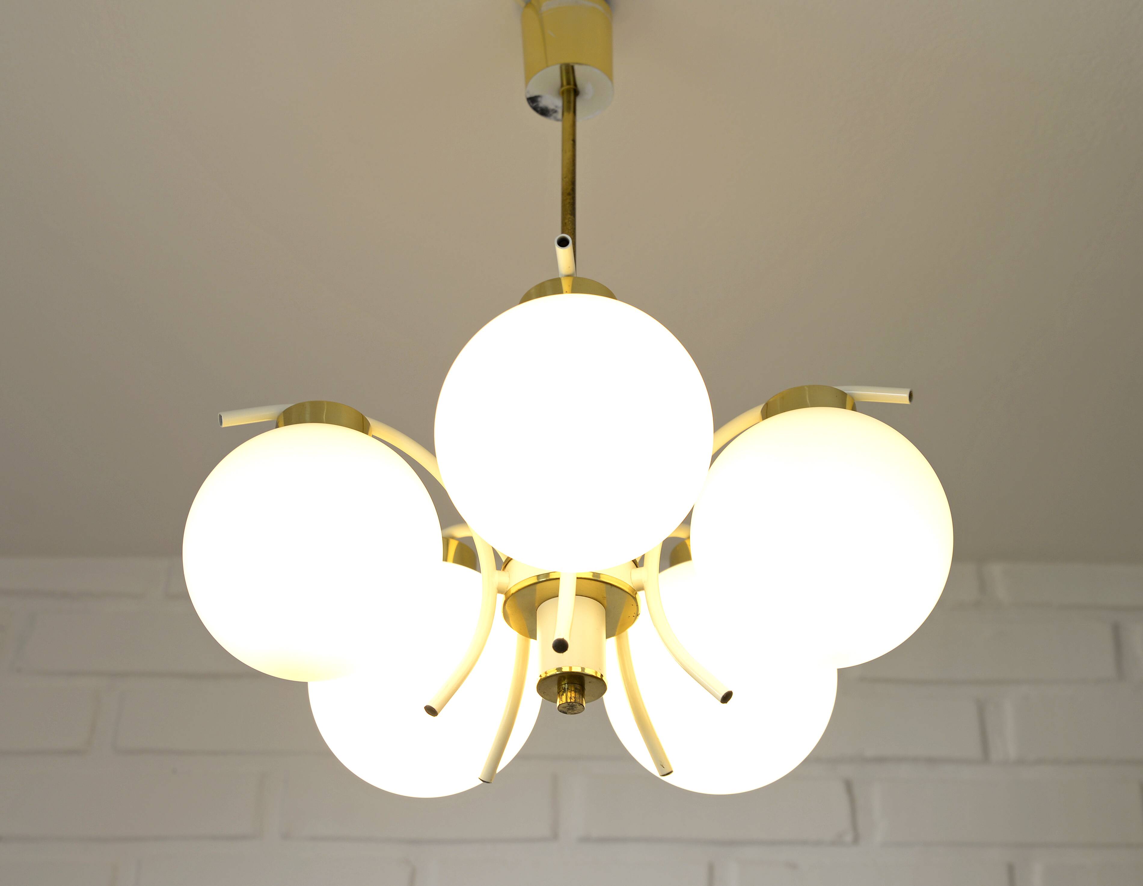 Mid-century modern vintage chandelier MCM Sputnik white hanging lamp 1970's