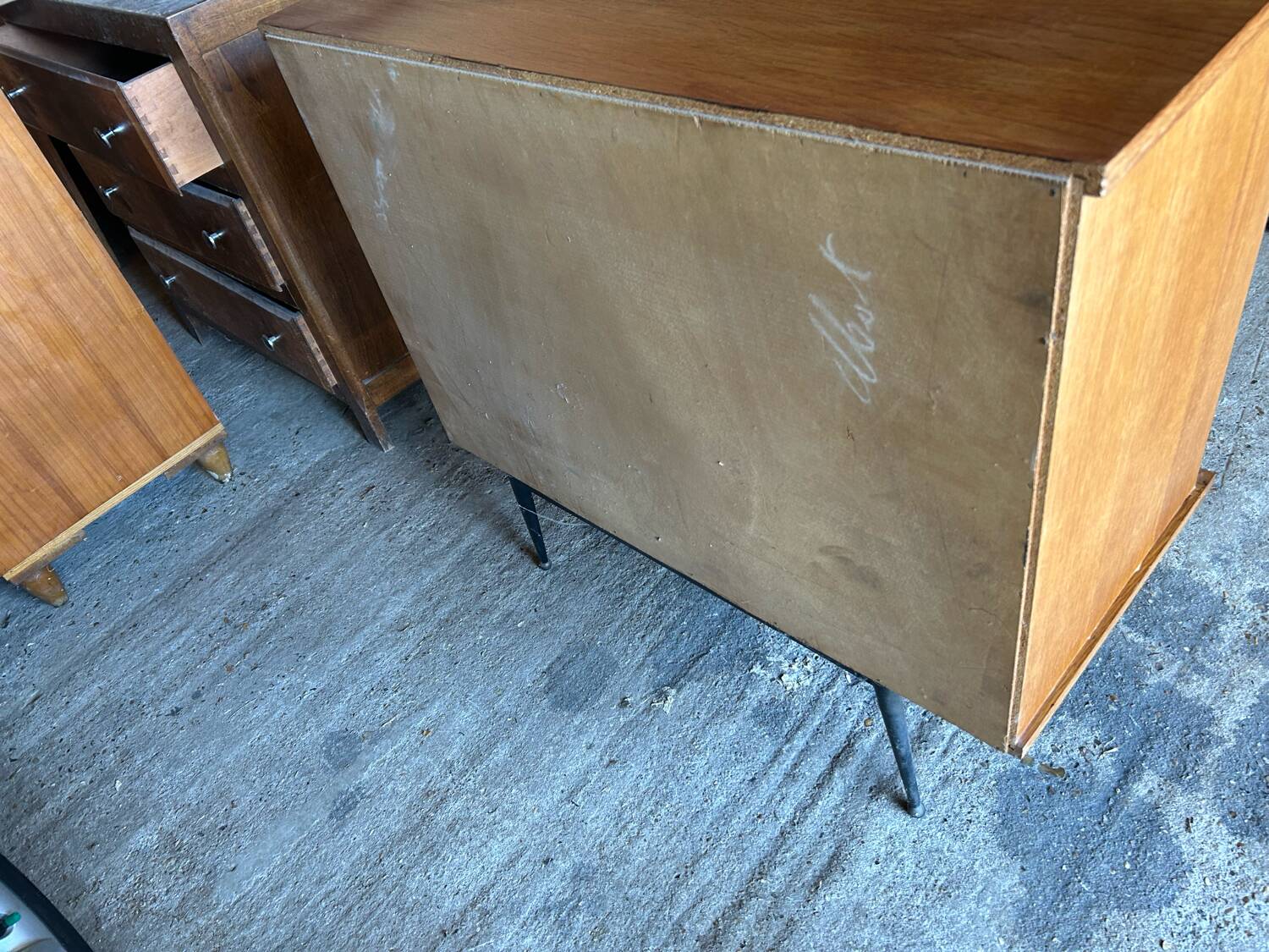 Vintage chest of drawers