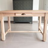 Farmhouse table