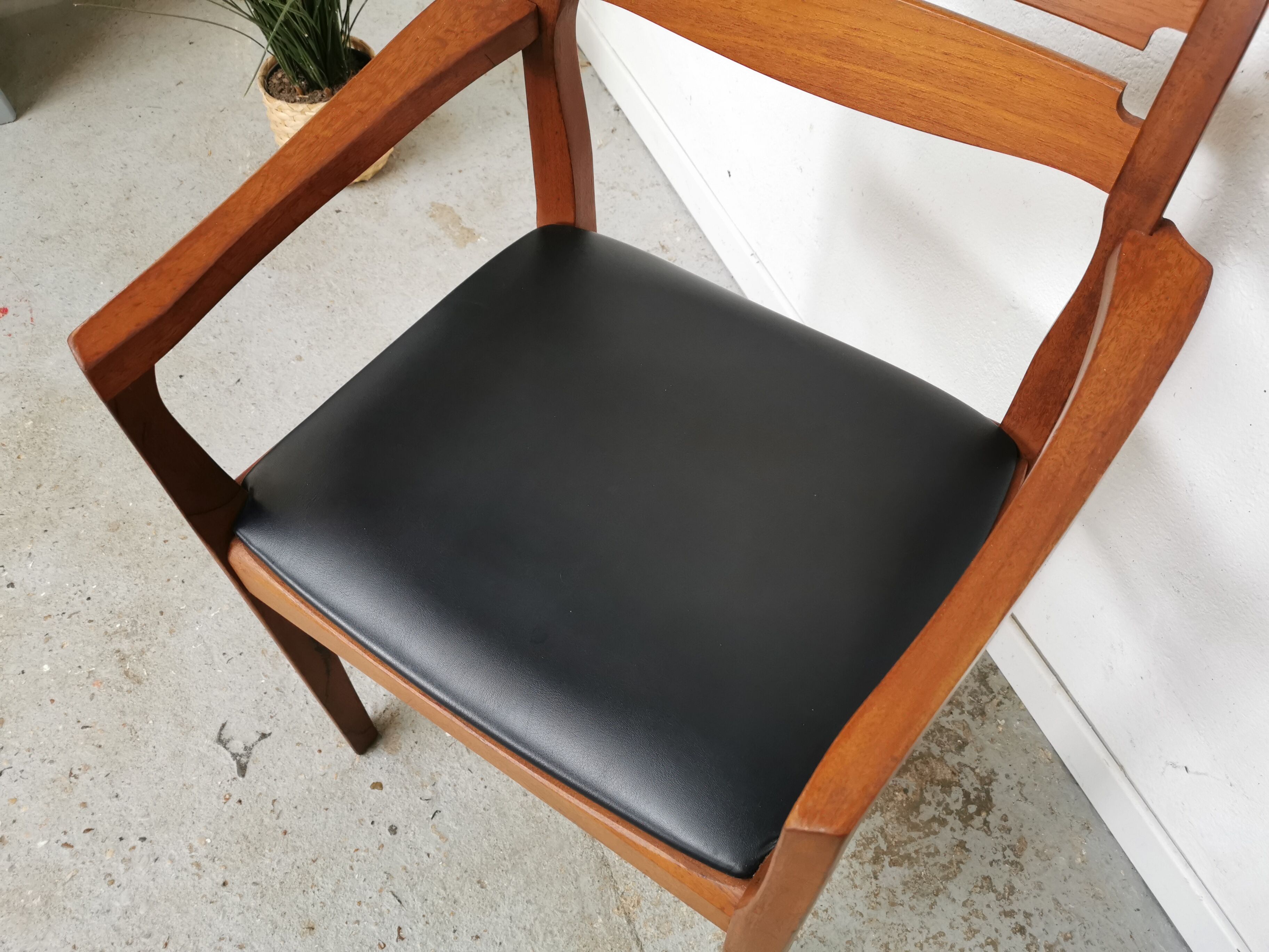 Set de 4 chaises scandinaves vintage teck
