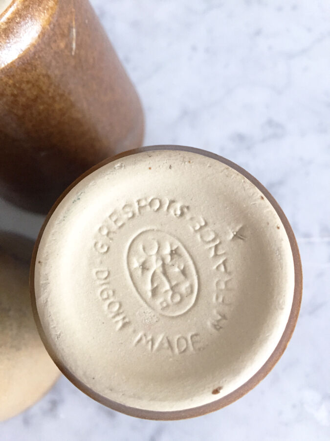 Digoin sandstone cup service, 1970s