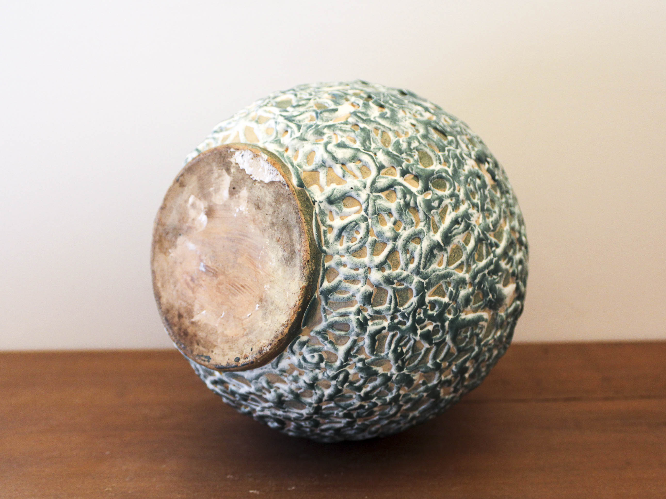 Ball vase in glazed stoneware La Charentaise