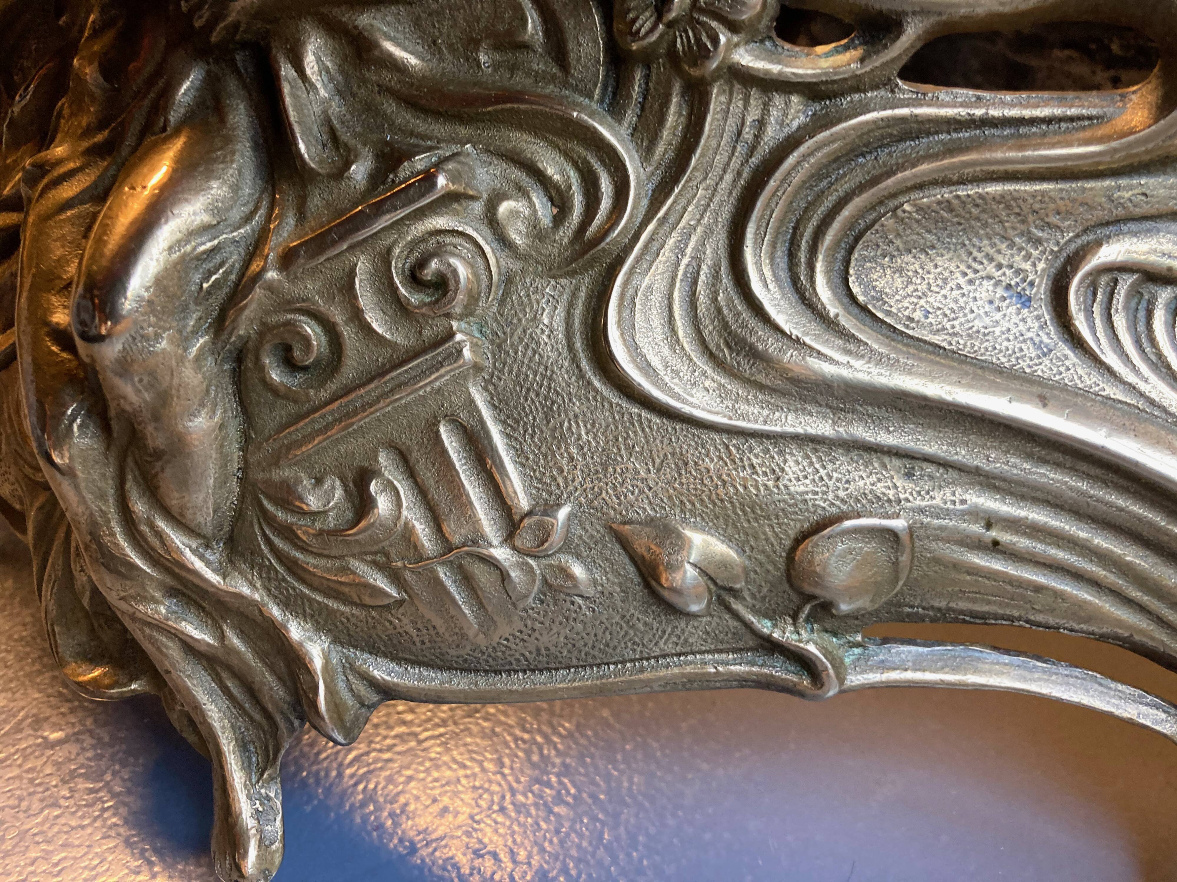 Large planter in gilded bronze Art nouvelles