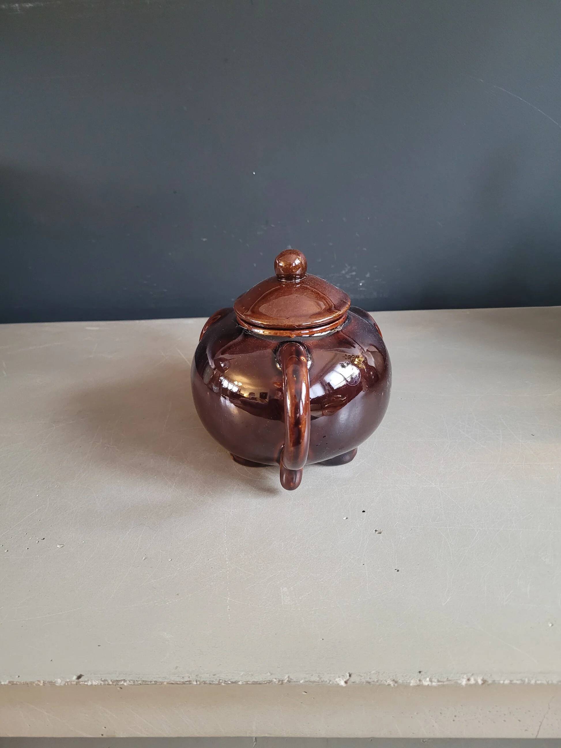Brown porcelain elephant teapot