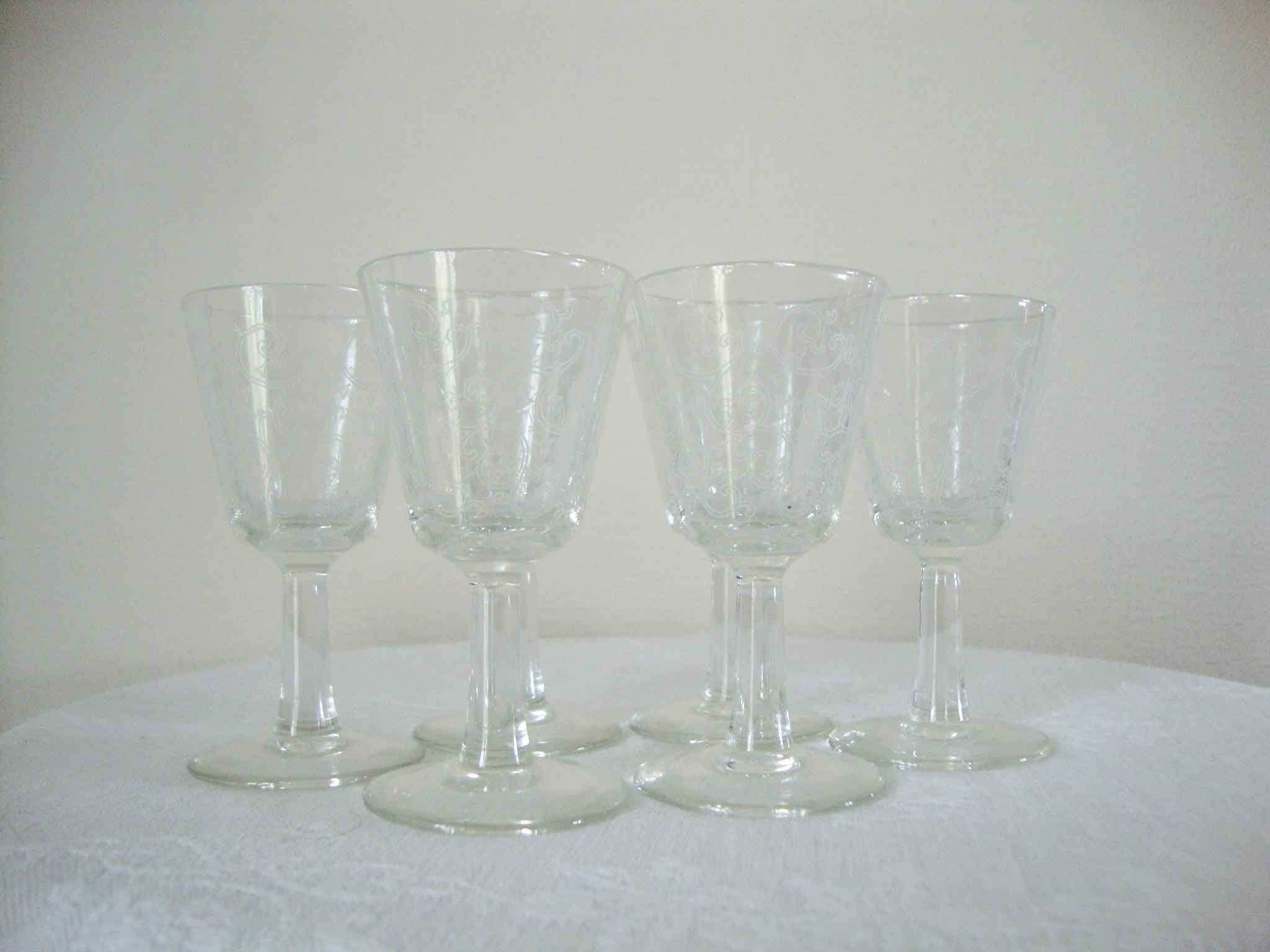 6 engraved glasses