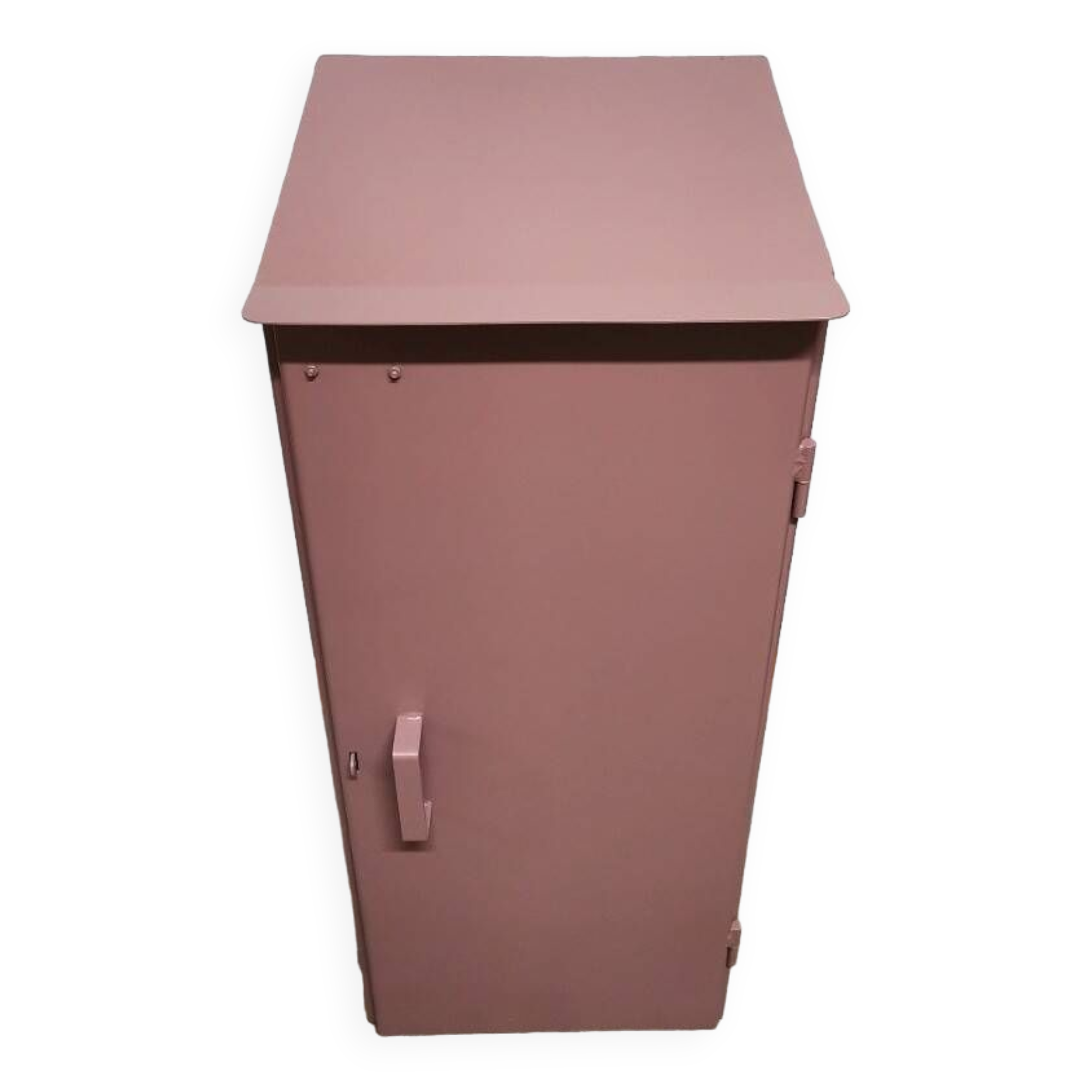 Hanging metal cabinet