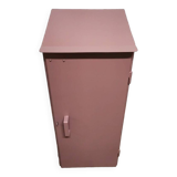 Hanging metal cabinet