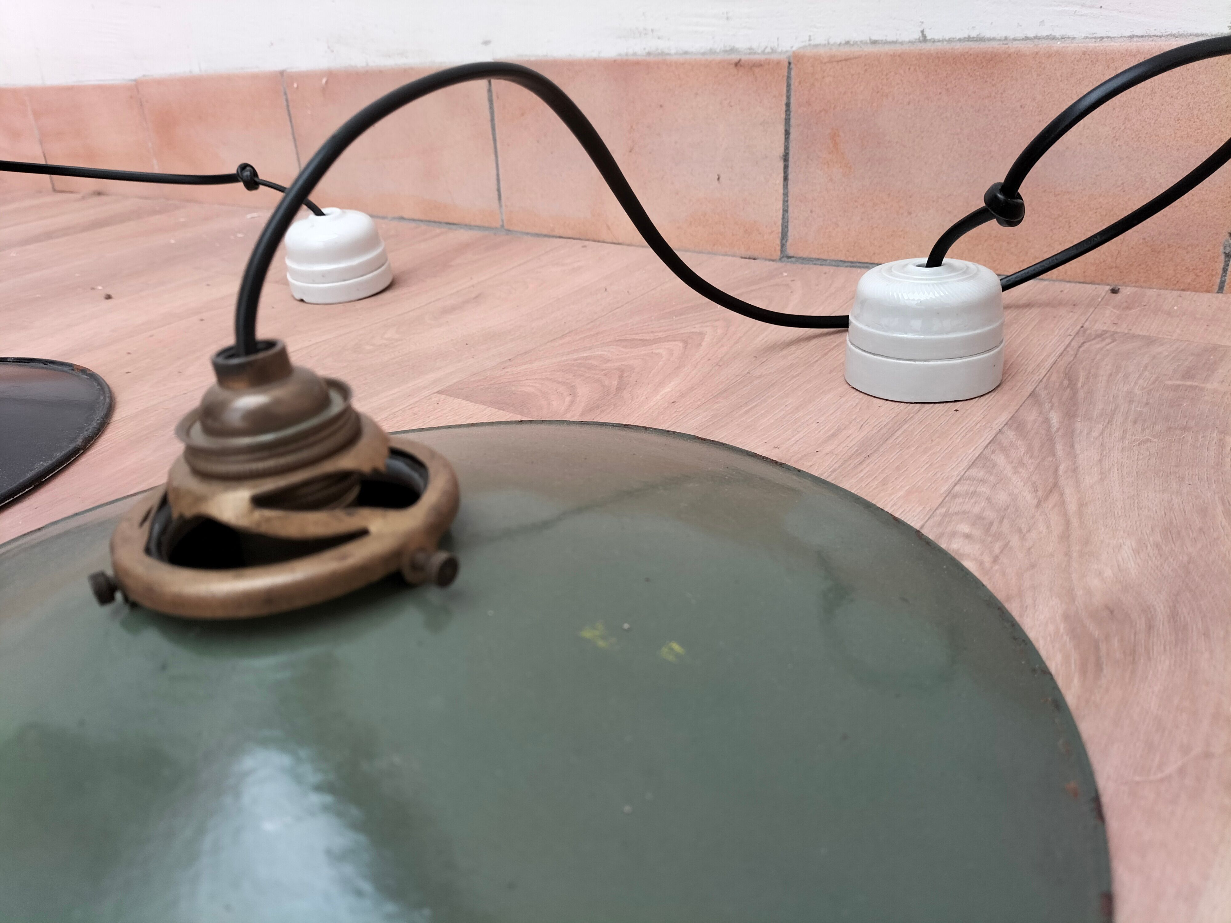 Series of 3 industrial suspensions