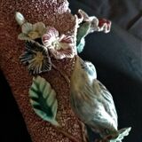 Vase cornet bouquetière barbotine rose oiseau et fleurs