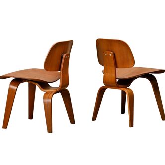 Charles and Ray Eames Early DCW Walnut Plywood Dining Chairs Herman Miller