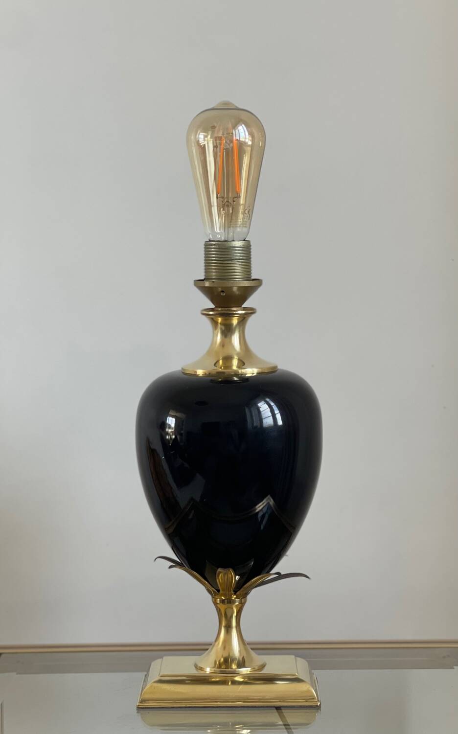 Lamp base Maison Le Dauphin 1980.