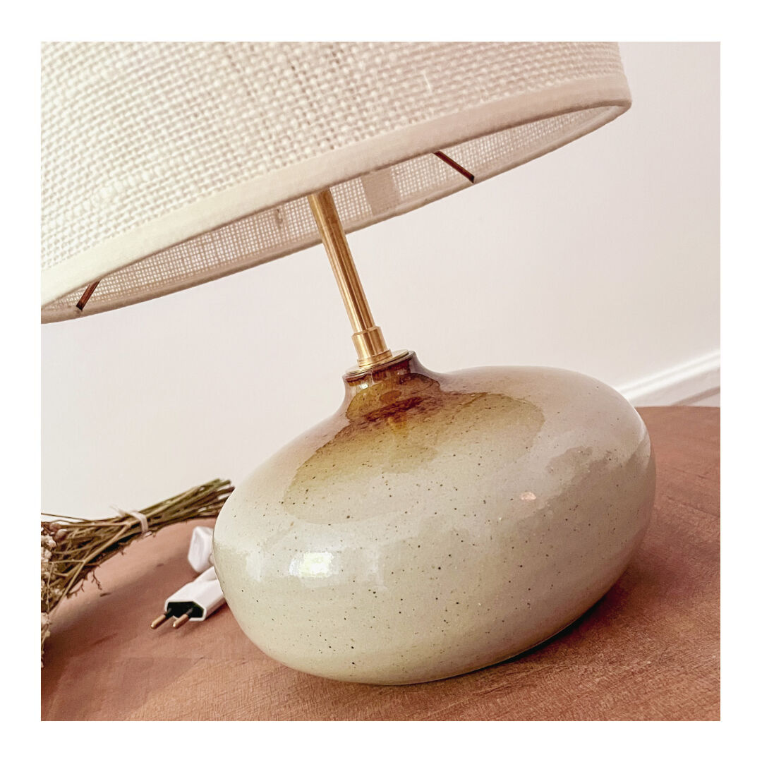 Lampe grès vernissé et jute tissée