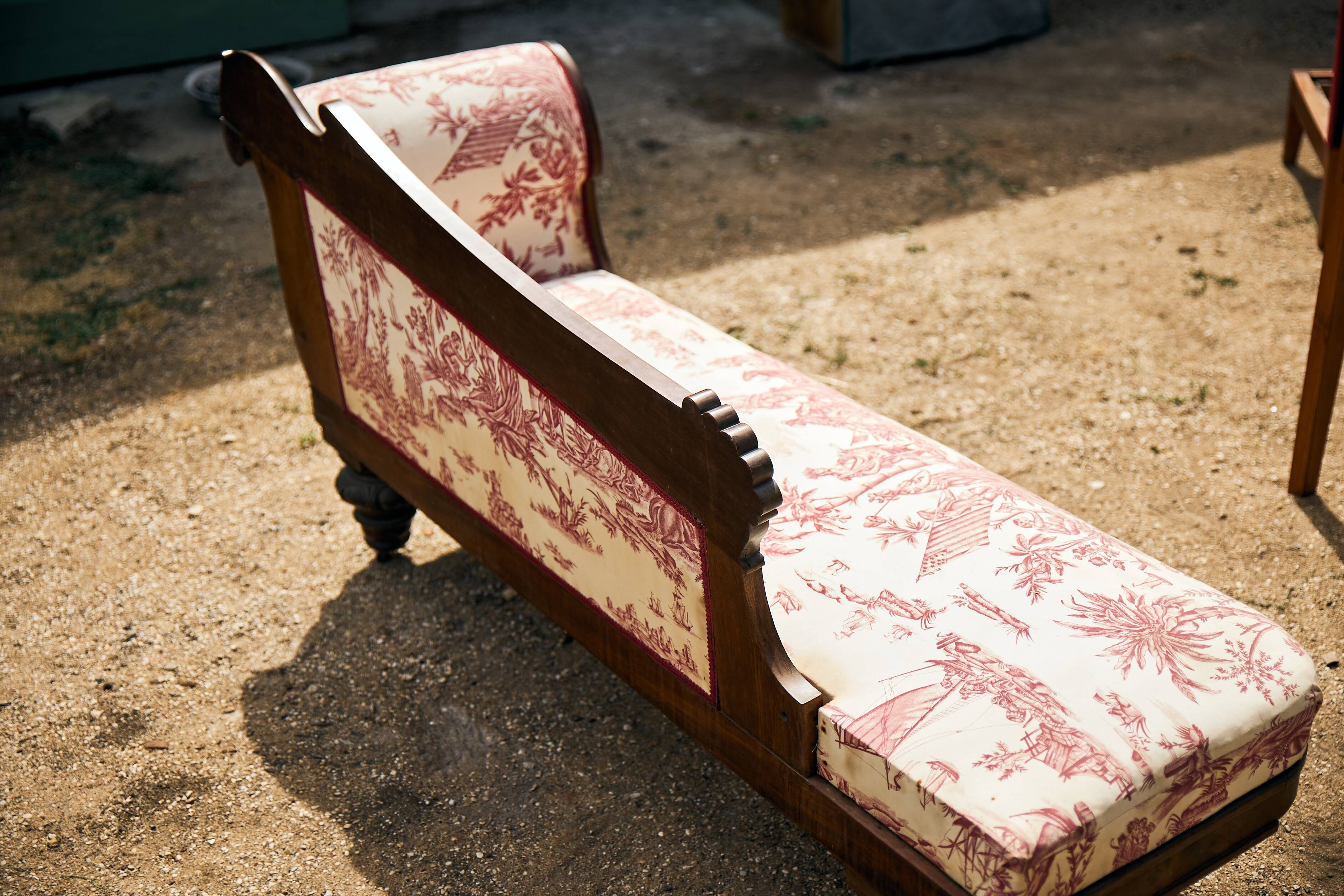 Mahogany meridian Louis-Philippe, origin Villa Le Gaillardin, Noirmoutier