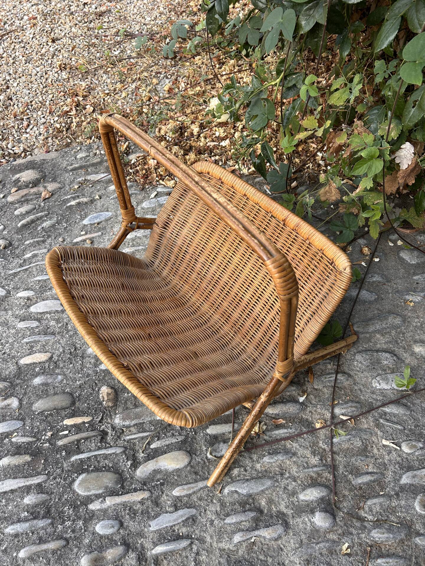 Rattan magazine rack