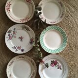 Red and green old flat plates