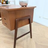 Designer double-sided desk