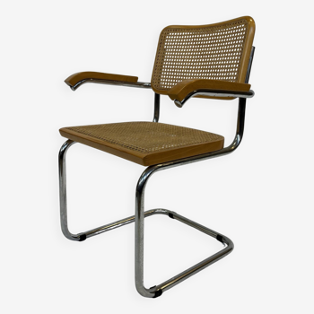 Chaise vintage Cesca B64 avec accoudoirs par Marcel Breuer Design