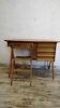Bureau vintage pieds compas et sa chaise années 50/60
