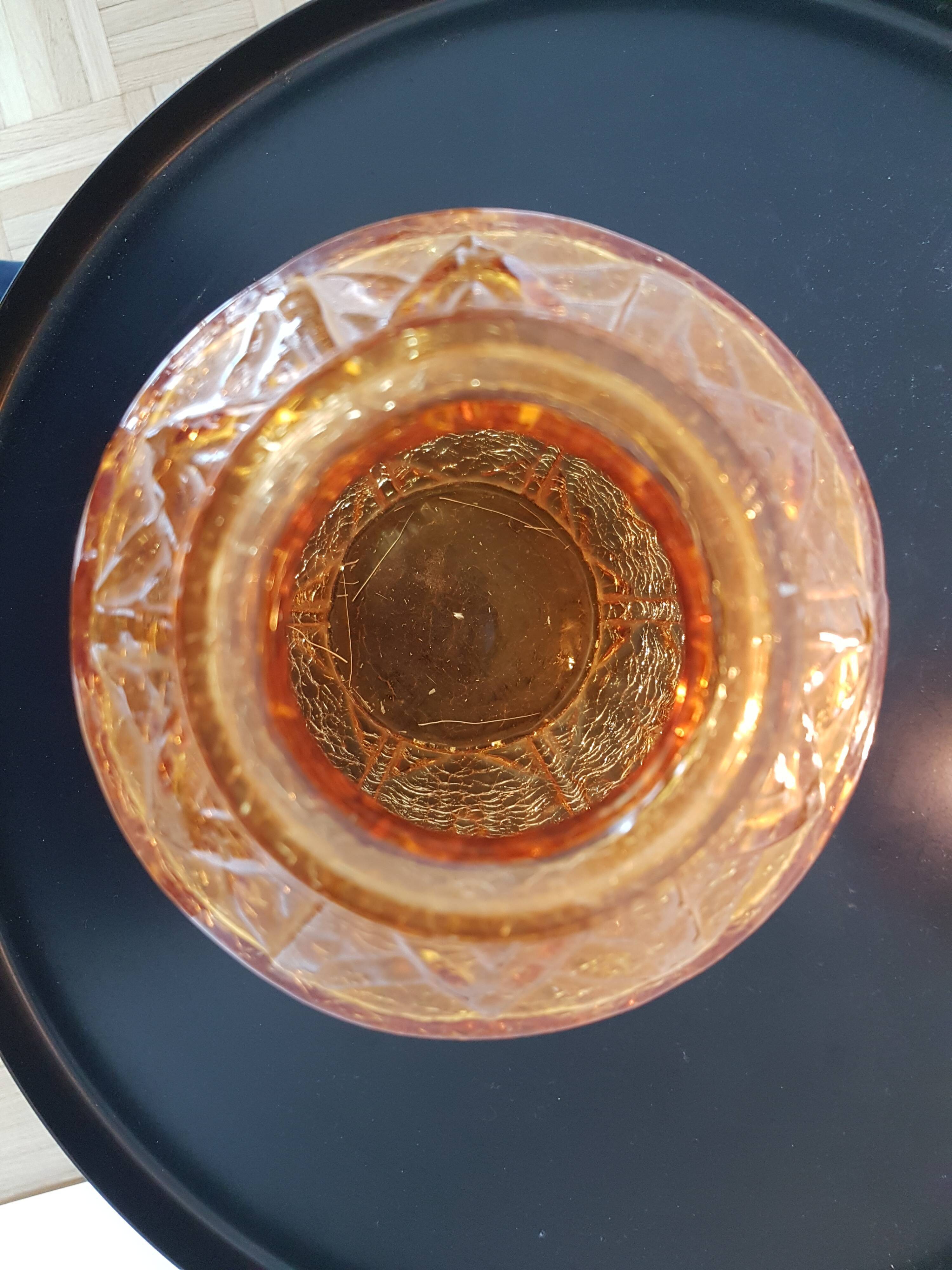 Caramel-colored cracked glass vase