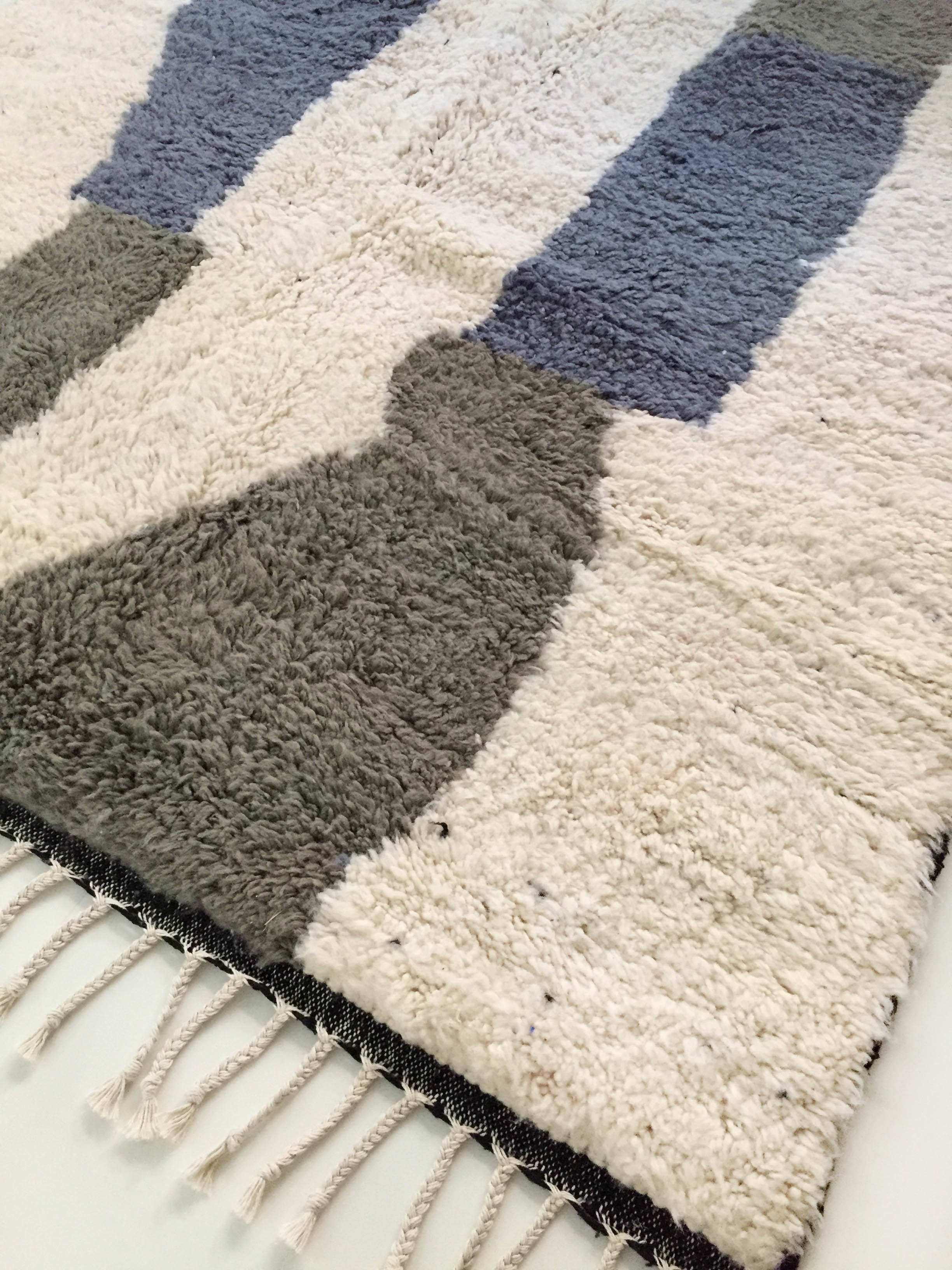 Moroccan Berber carpet Beni Ouarain ecru with colorful patterns 264x164cm