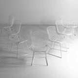 Set of 7 white coated wire chairs by Harry Bertoia for Knoll, 1970s