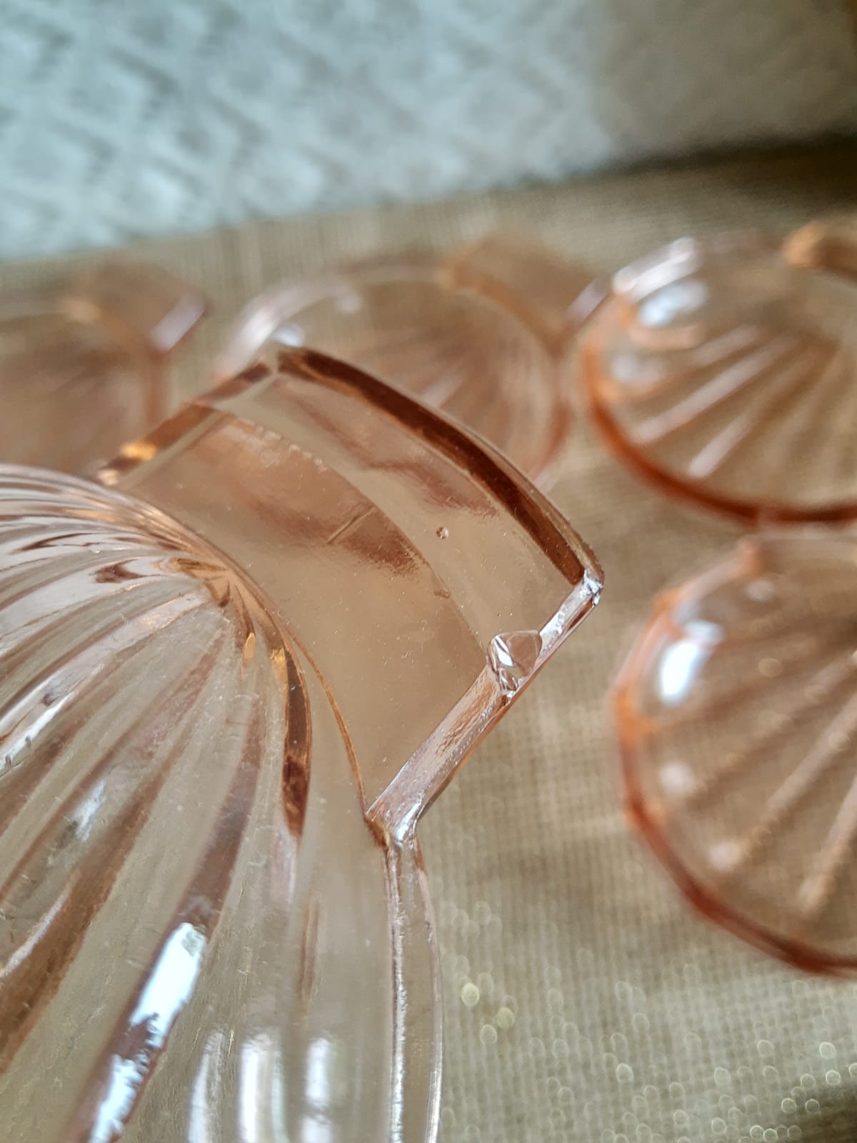 Set of 6 small scallops in vintage rosaline pink glass