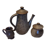 Set in vintage stoneware.