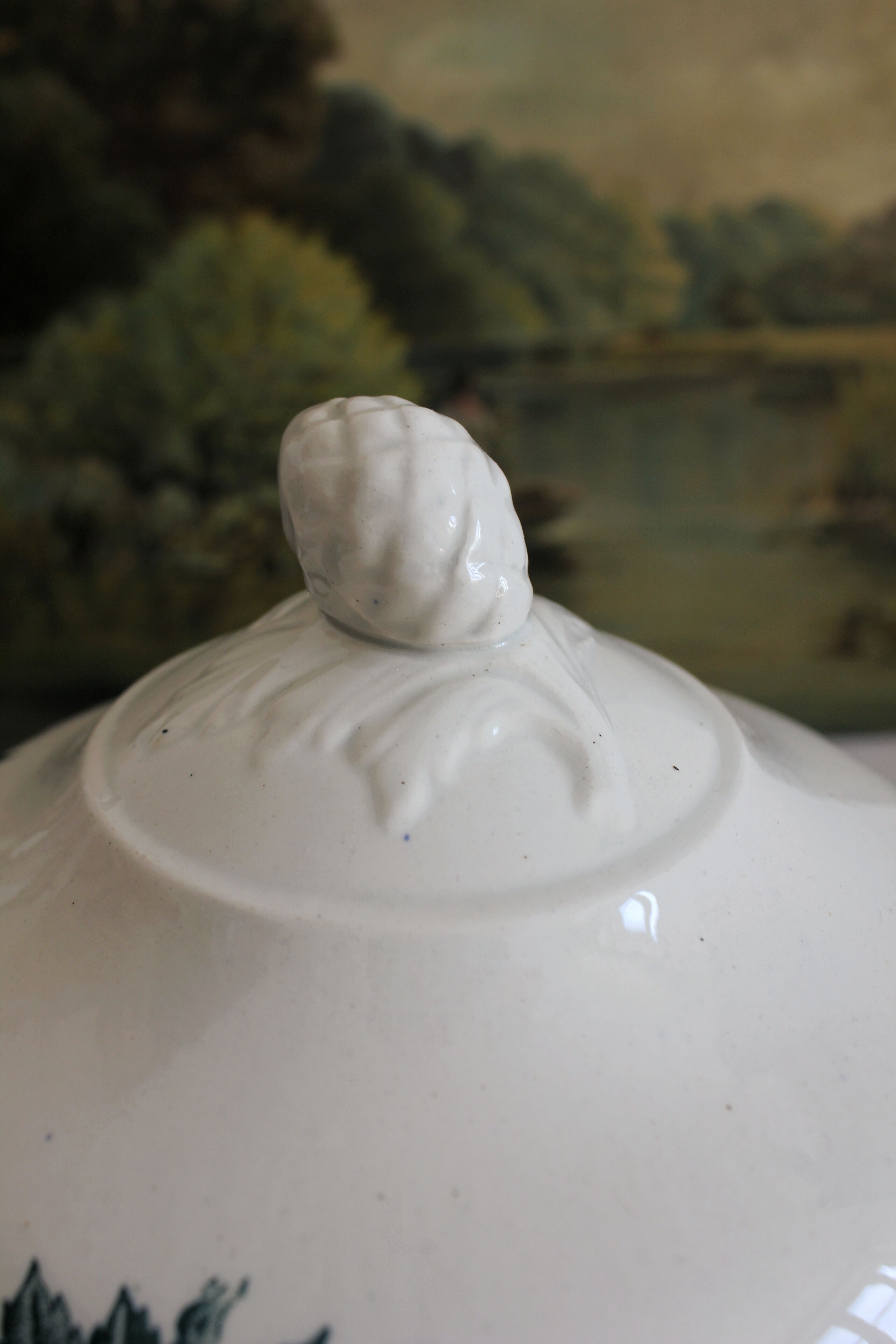 Iron earth tureen Guadeloupe Saint Amand