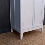 Armoire parisienne