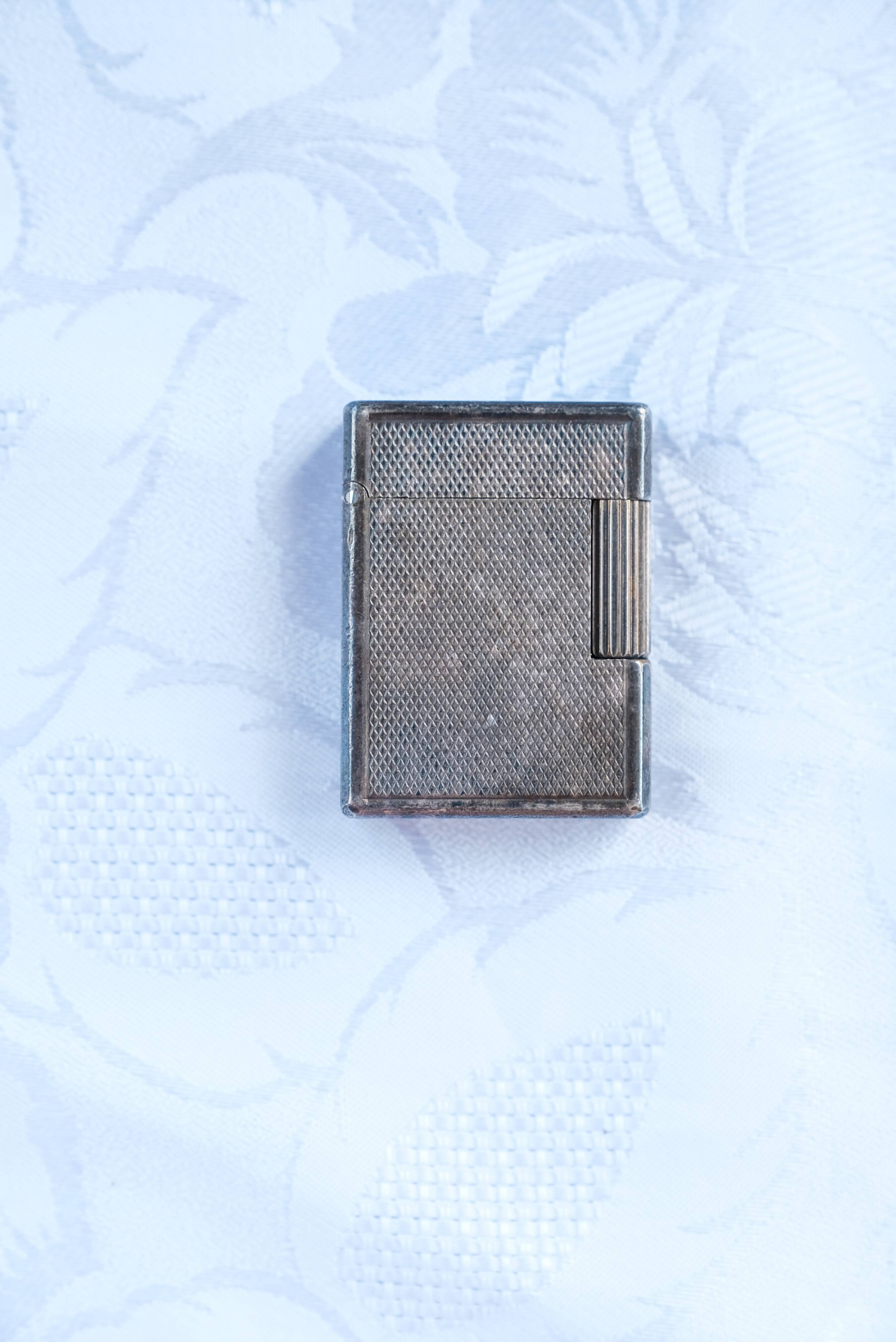 ST Dupont lighter