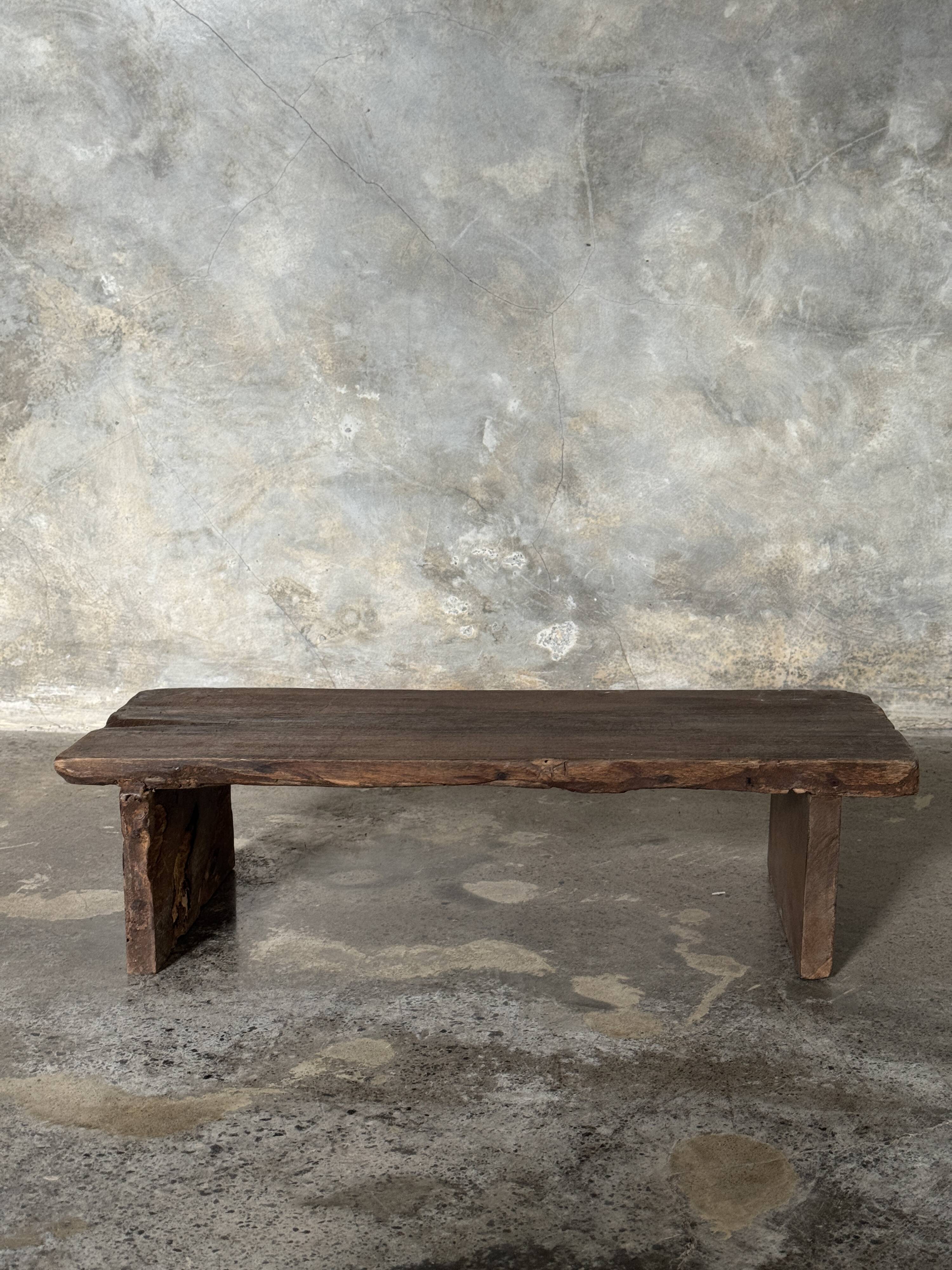 Small low bench in old teak from Indonesia H14 L50