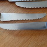 12 horn handle knives