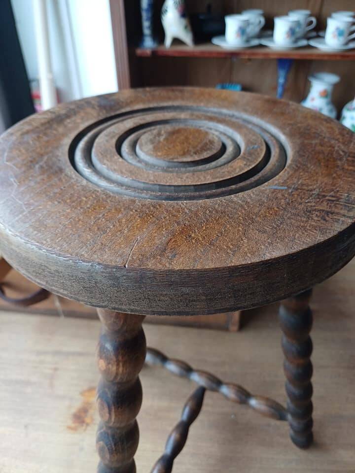Beaded Tripod Mid-Height Stool