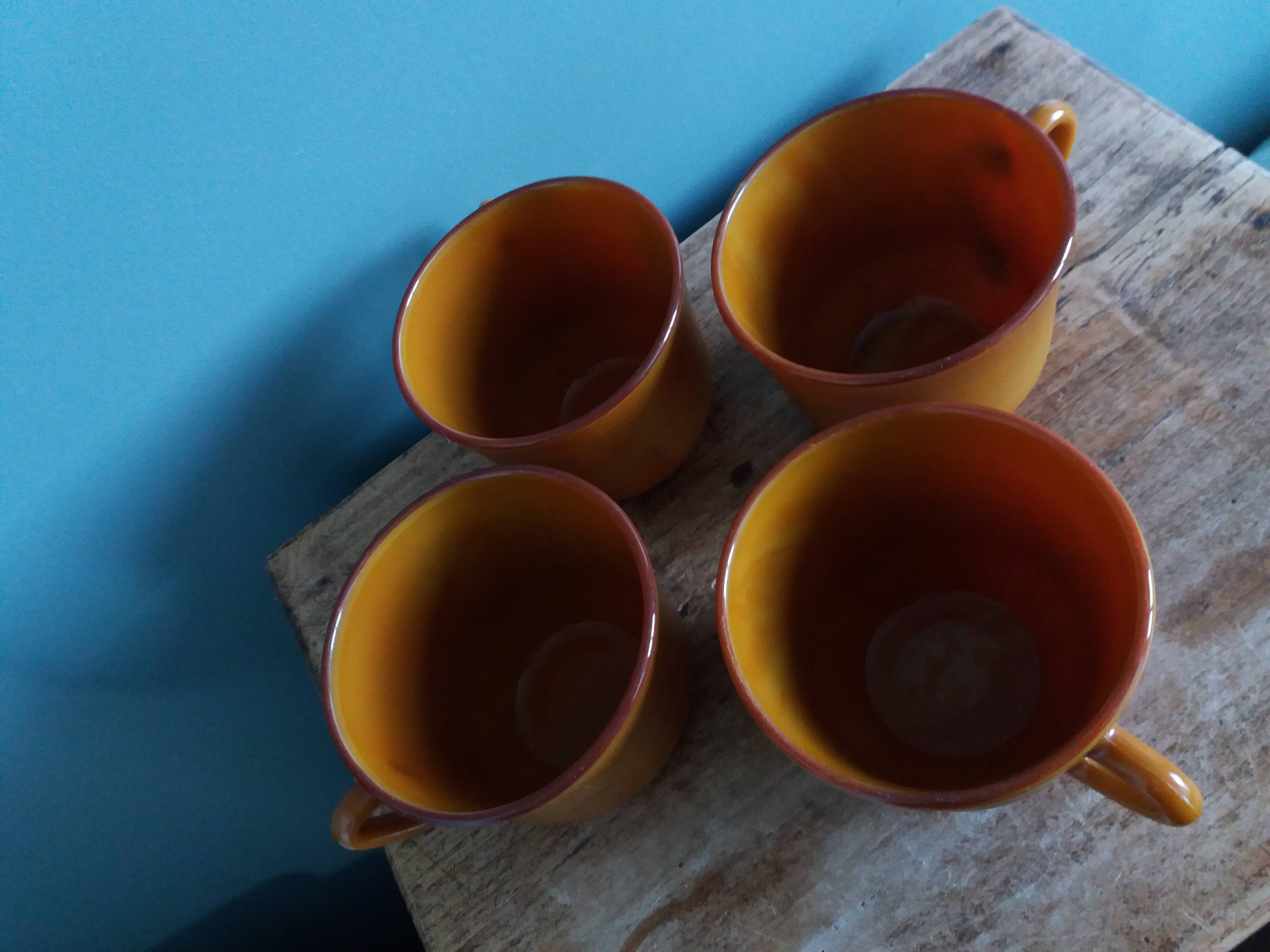 Large Arcopal France Volcan model mugs from 1970, caramel mustard