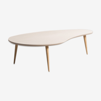 Solid oak coffee table bean format, painted in a warm gray (140 x 90 cm)
