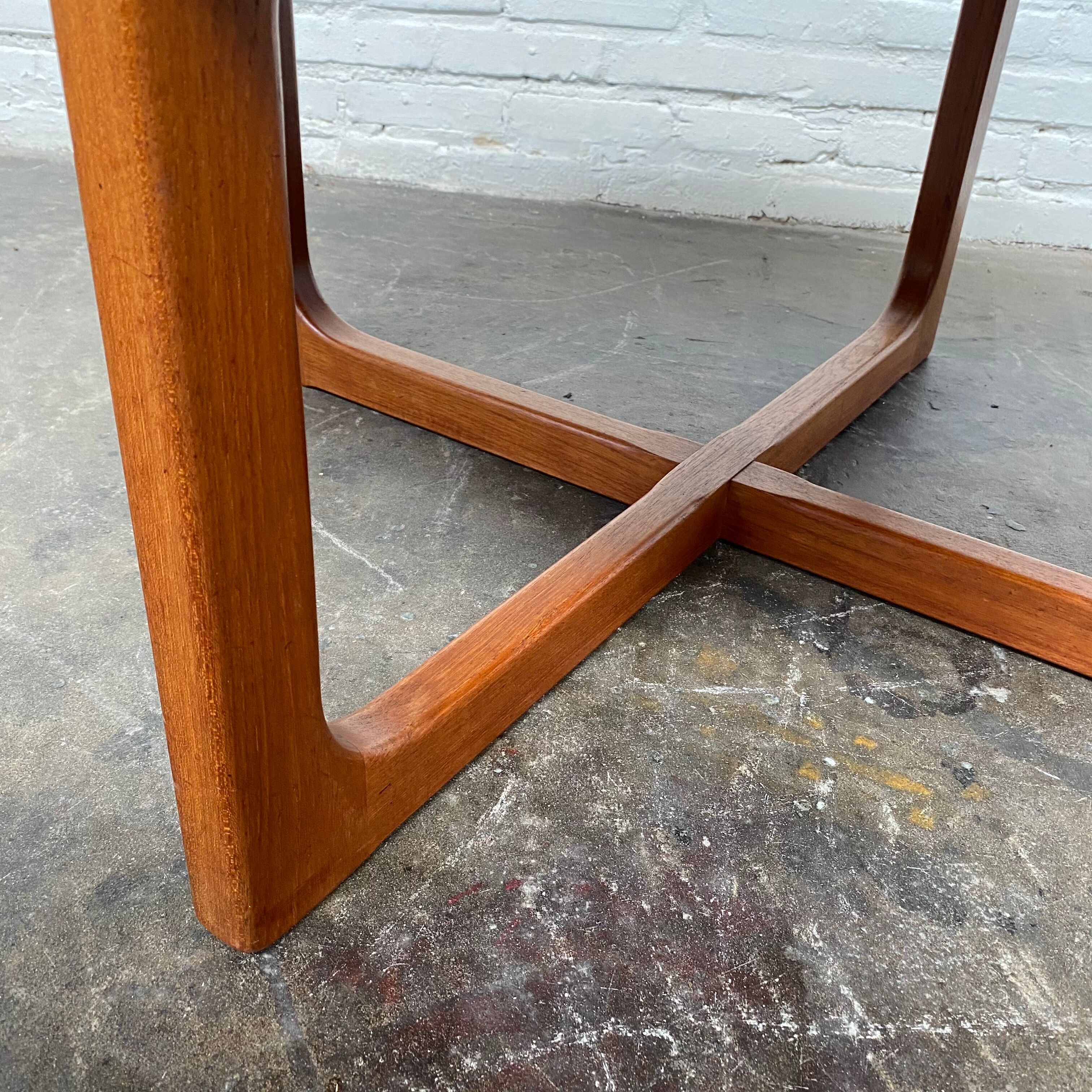 Vintage round teak coffee table by Niels Bach for Randers Møbelfabrik, 1960s
