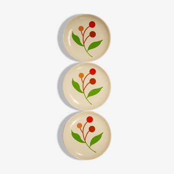 Set of 3 plates decorated with stylized cherries