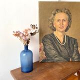 Oil portrait on canvas of an elegant vintage woman 50s