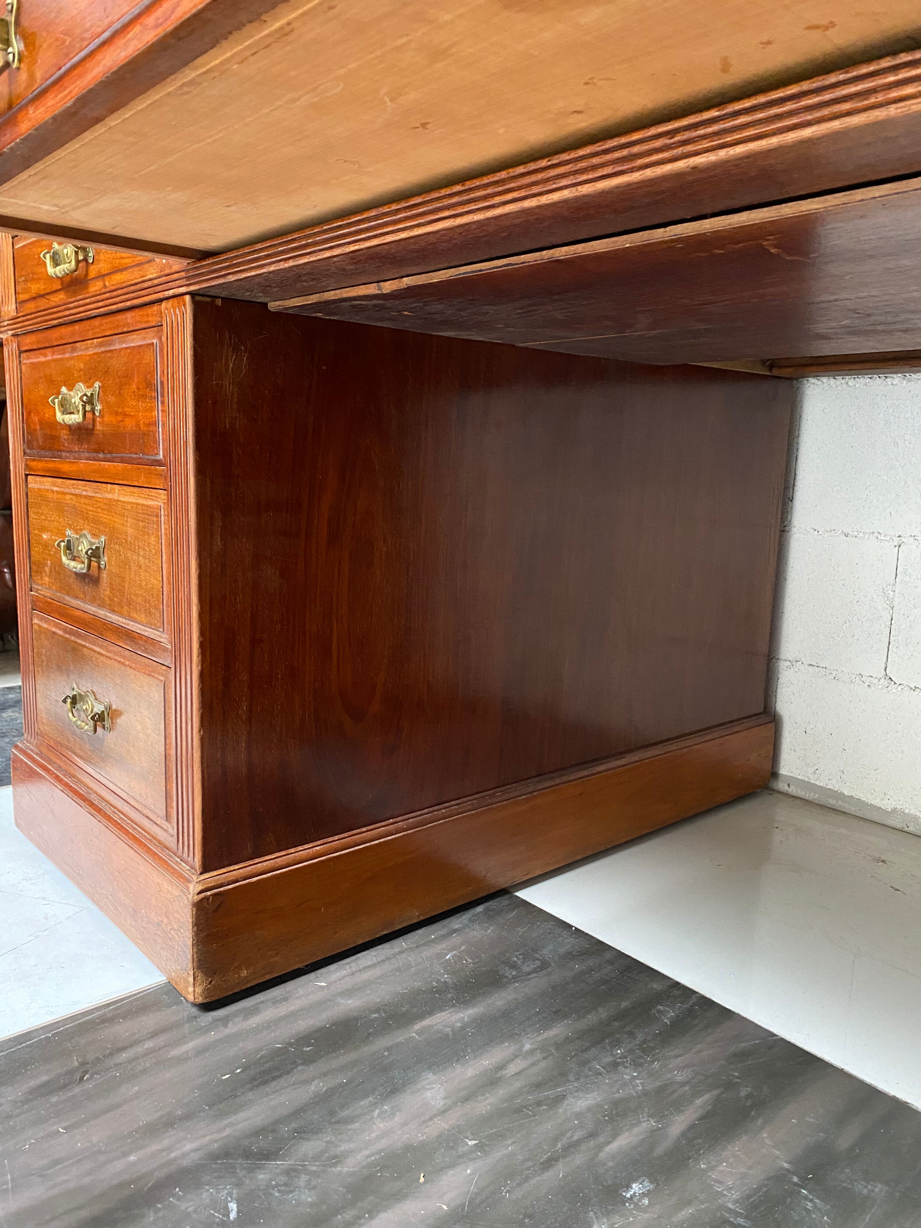 Caisson Minister's Office