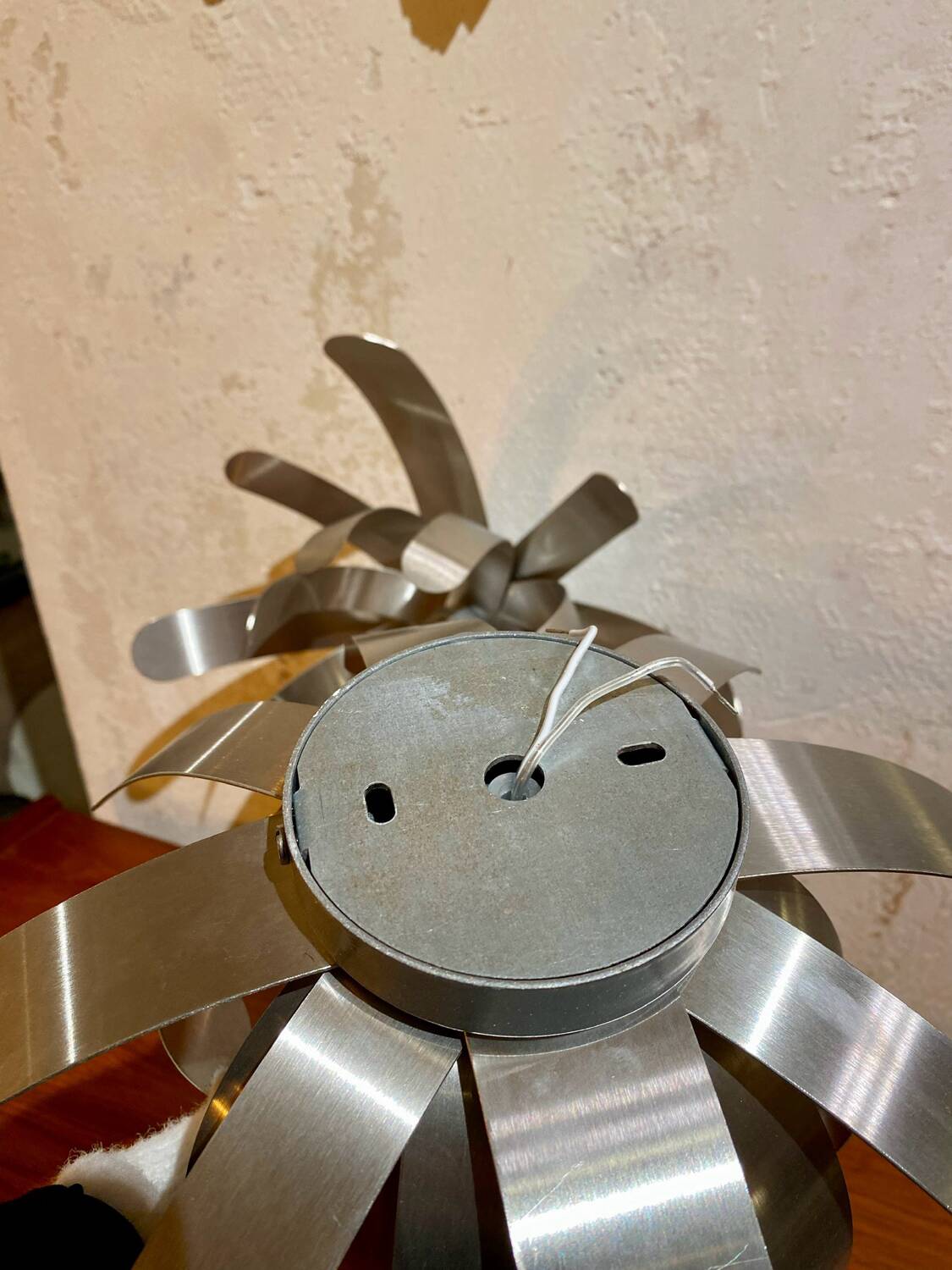 Pair of “flower” wall lights for Oxam 1970 Michel Boyer