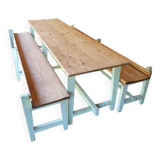 Farmhouse table