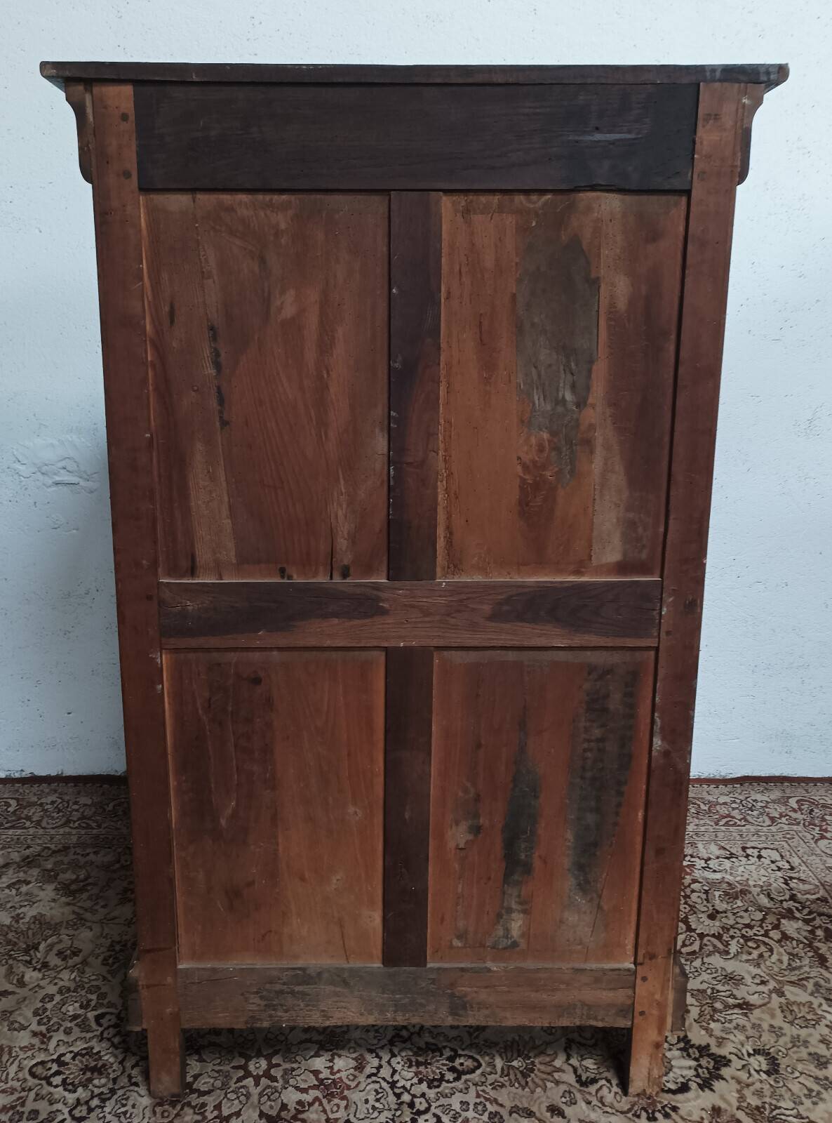 Louis Philippe secretary in oak and walnut burl.