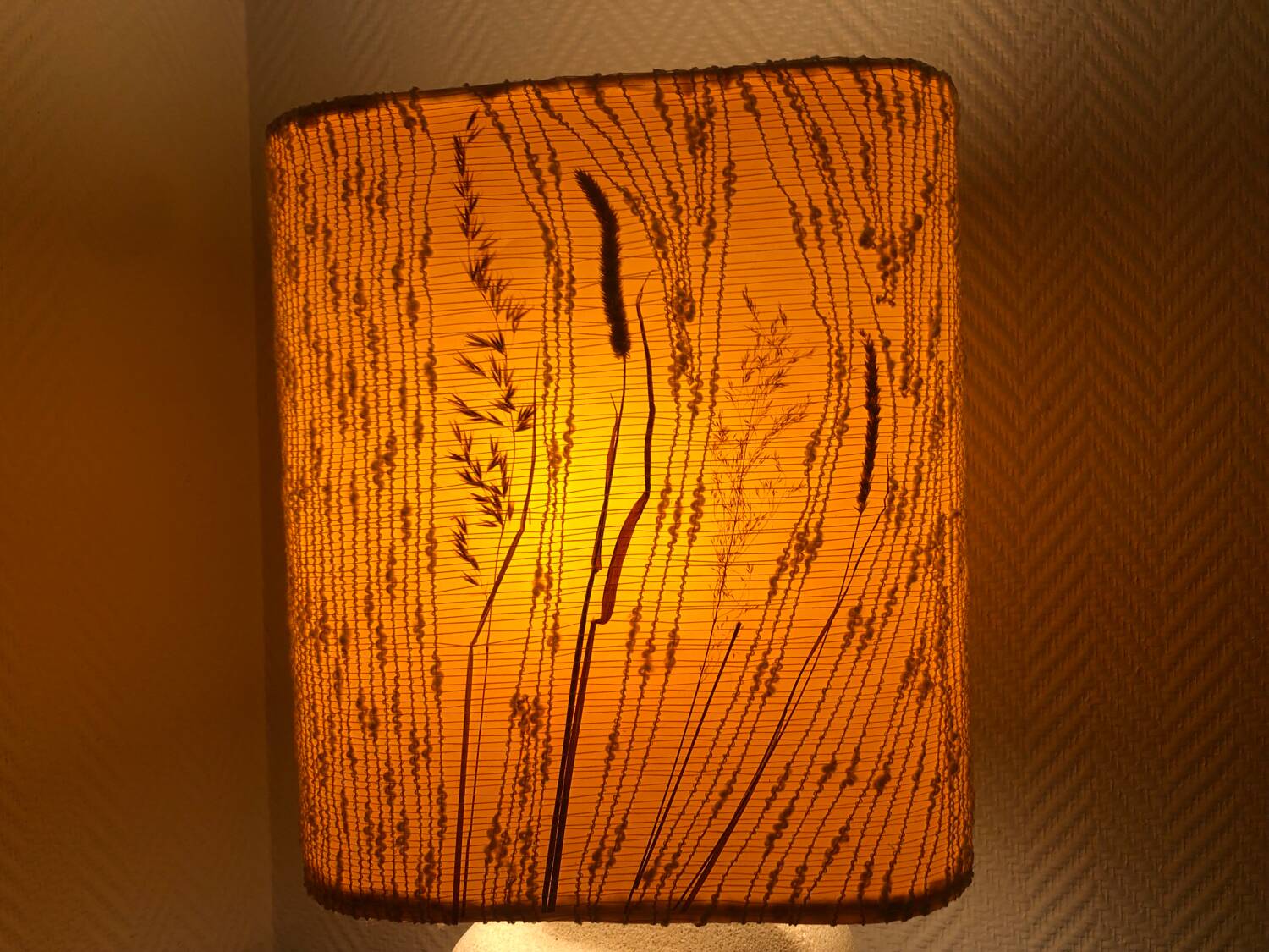 Brutalist lamp in carved stone by Albert Tormos.