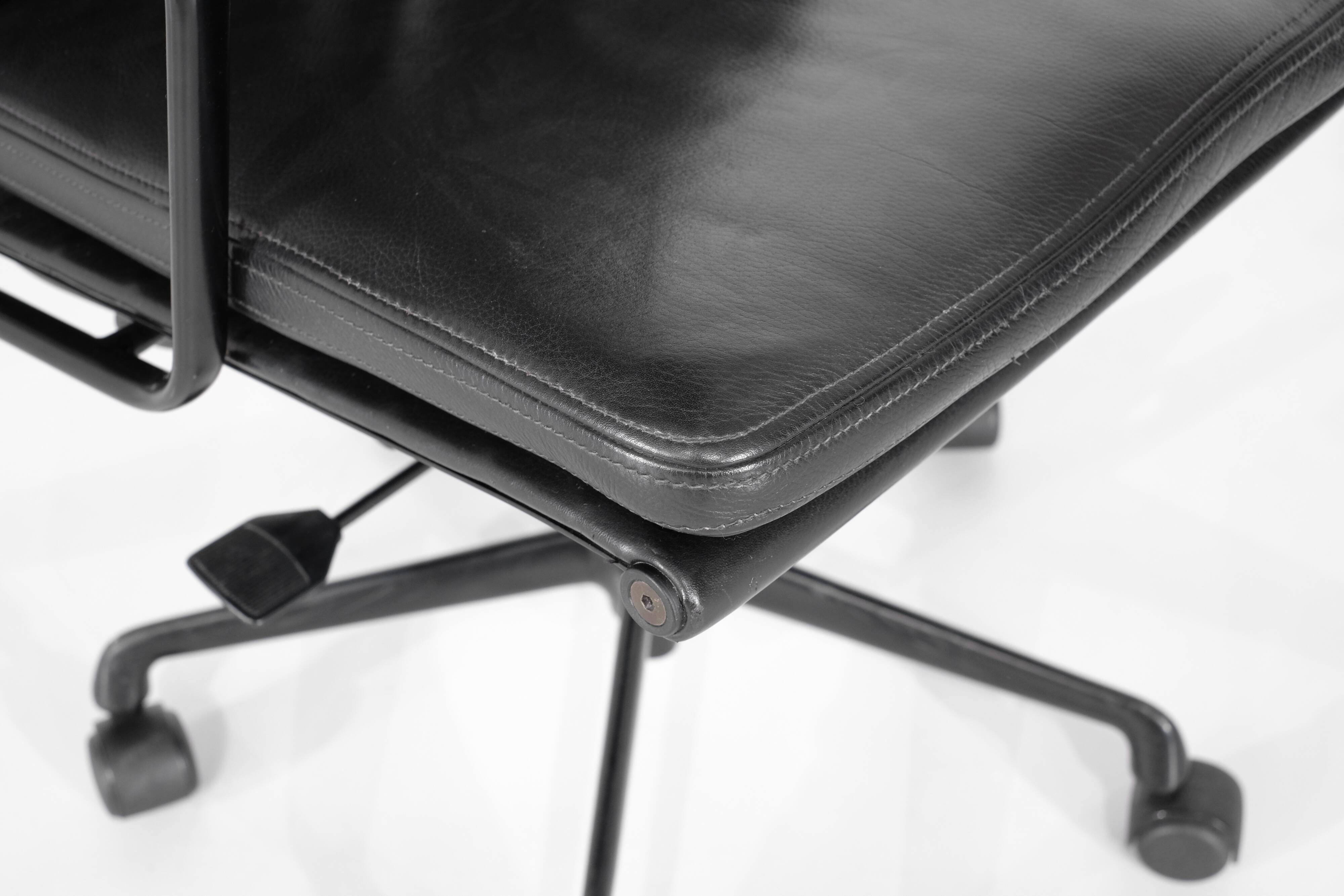 Soft Pad Chair "EA 219" Charles Ray Eames, USA 1969.